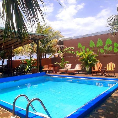 El Belga Loco Hotel Las Penitas Exterior photo